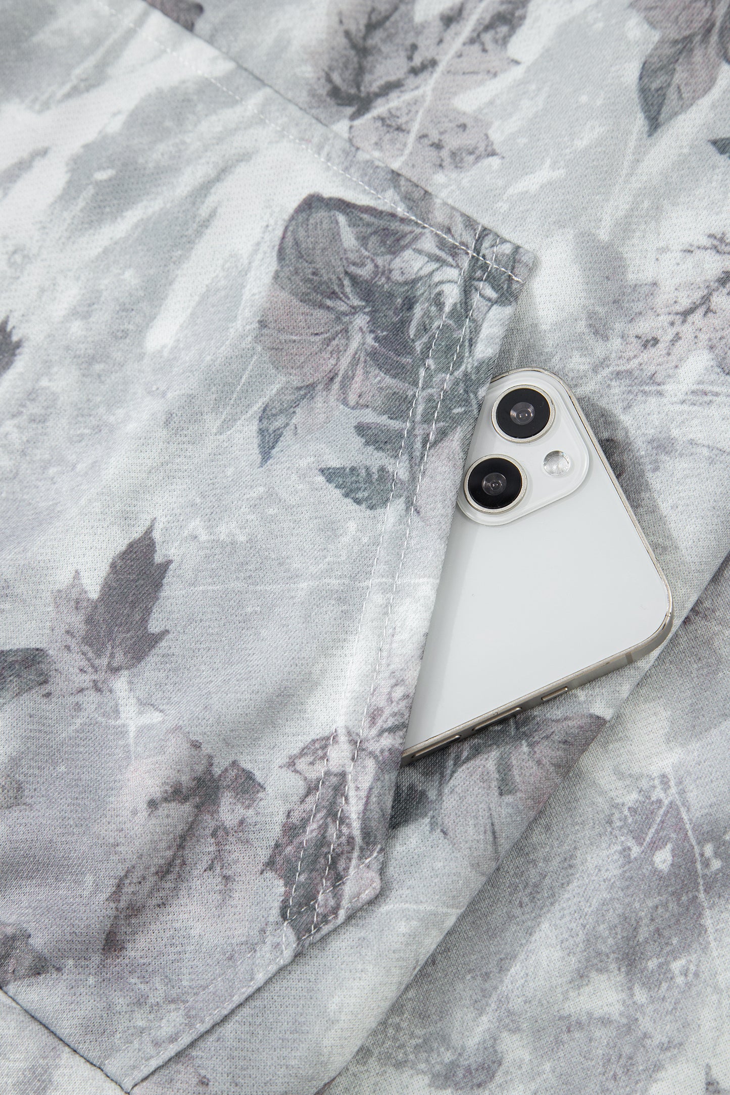 eGray Camo Leaf Print Kangaroo Pocket Quarter Zip Sweatshirt
