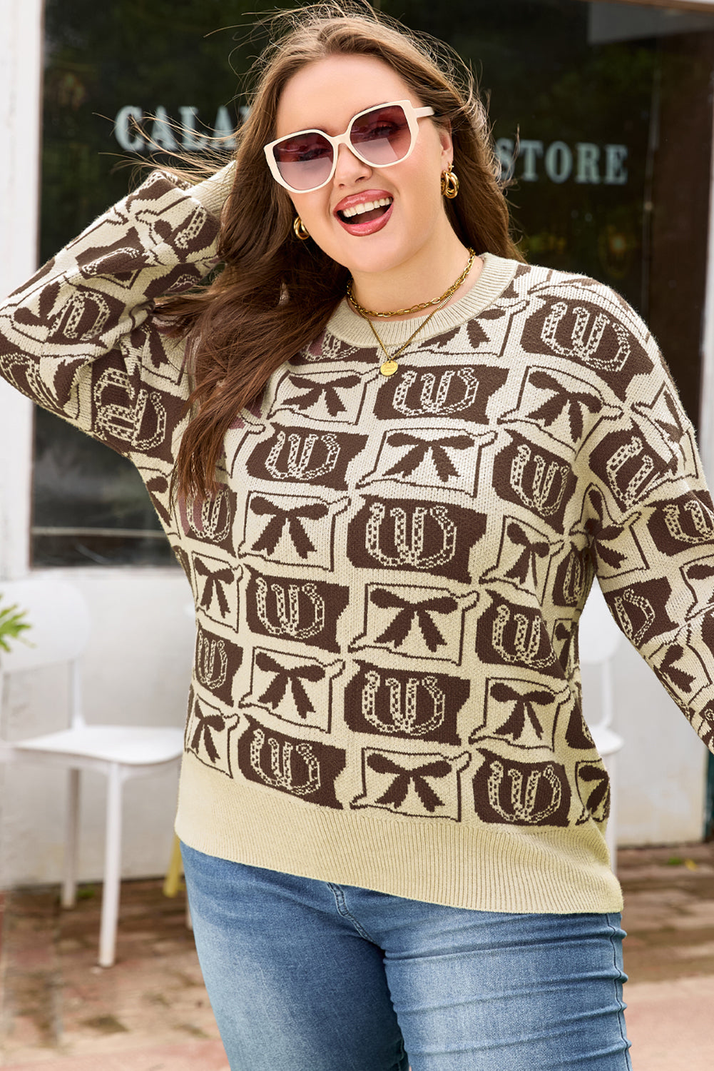 Bow & Horseshoe Plus Size Sweater
