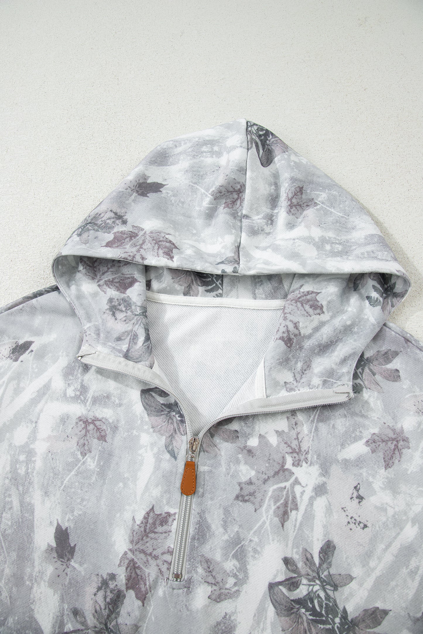 eGray Camo Leaf Print Kangaroo Pocket Quarter Zip Sweatshirt