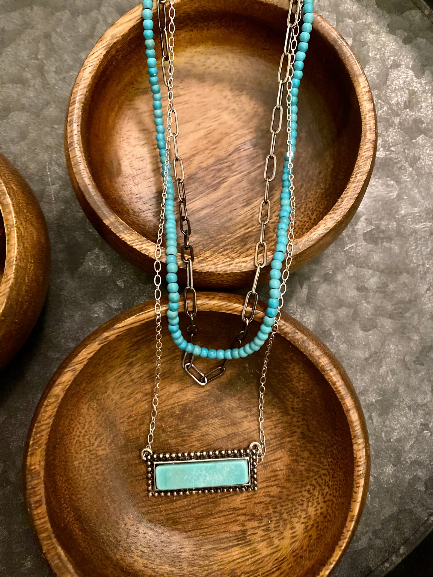 MULTI LAYERED TURQUOISE NECKLACE